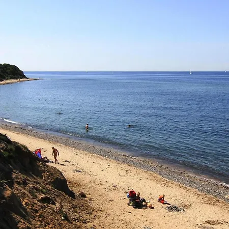 Дом отдыха Holiday Dranske - Dos07102i-f